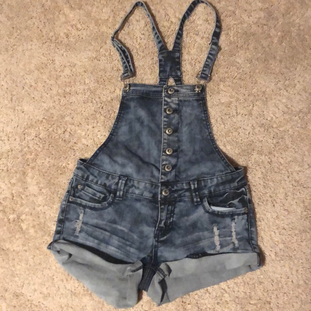 cute overalls!